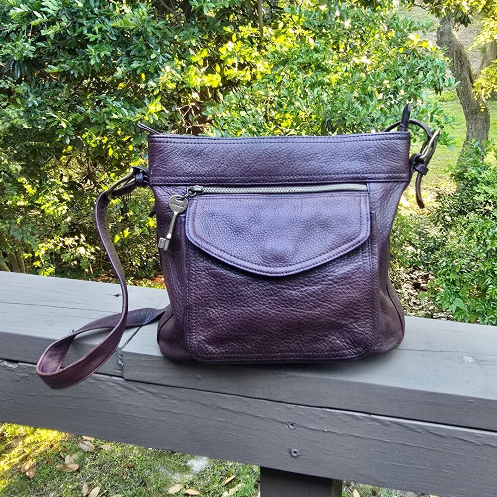 Fossil Purse Brown Pebbled Leather Bag Key Charm Handbag Pocketbook